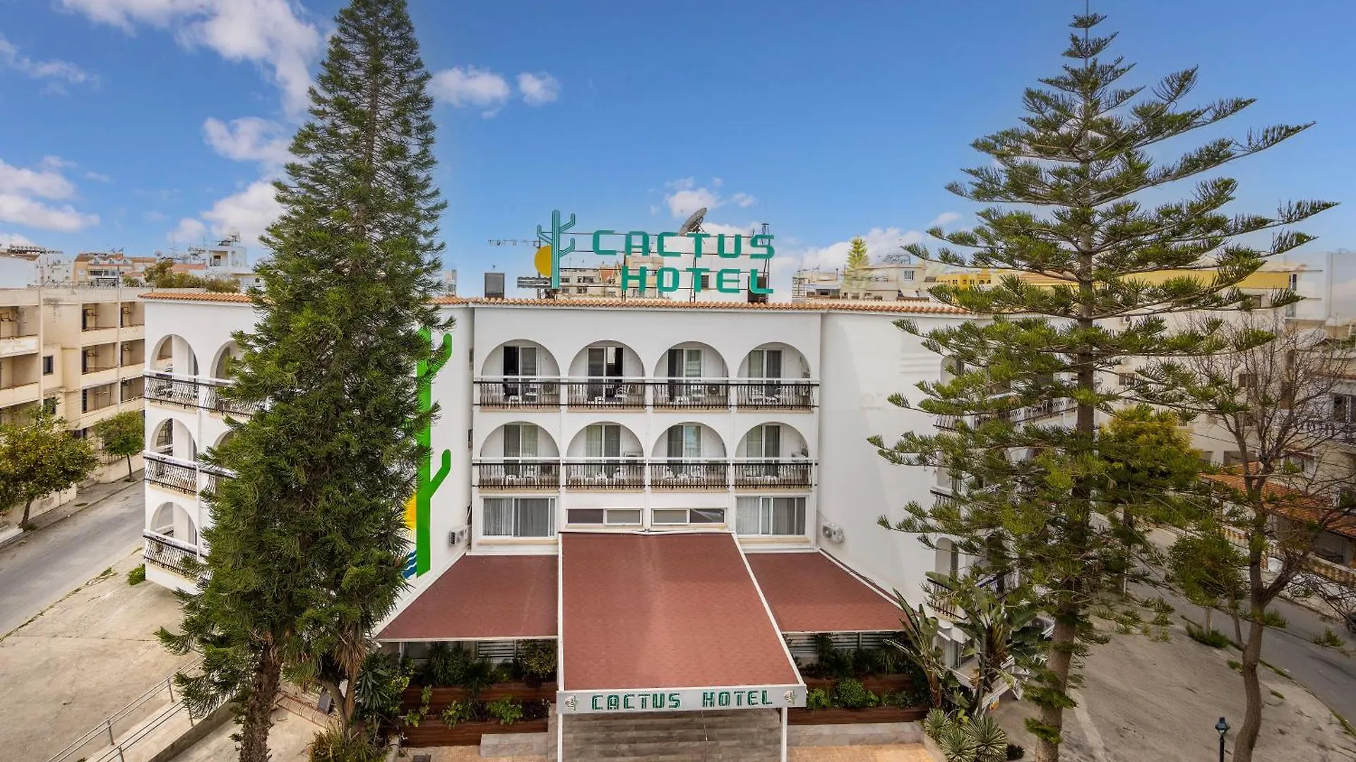 **  Hotel Cactus Larnaca Cipro