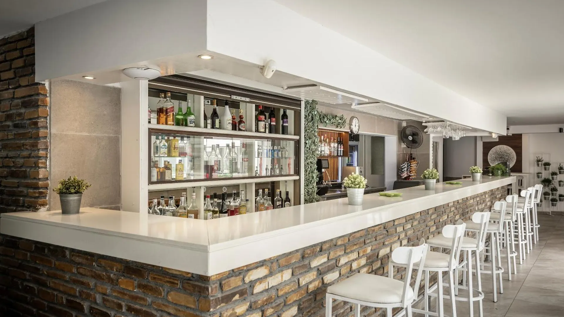 Hotel Cactus Larnaca