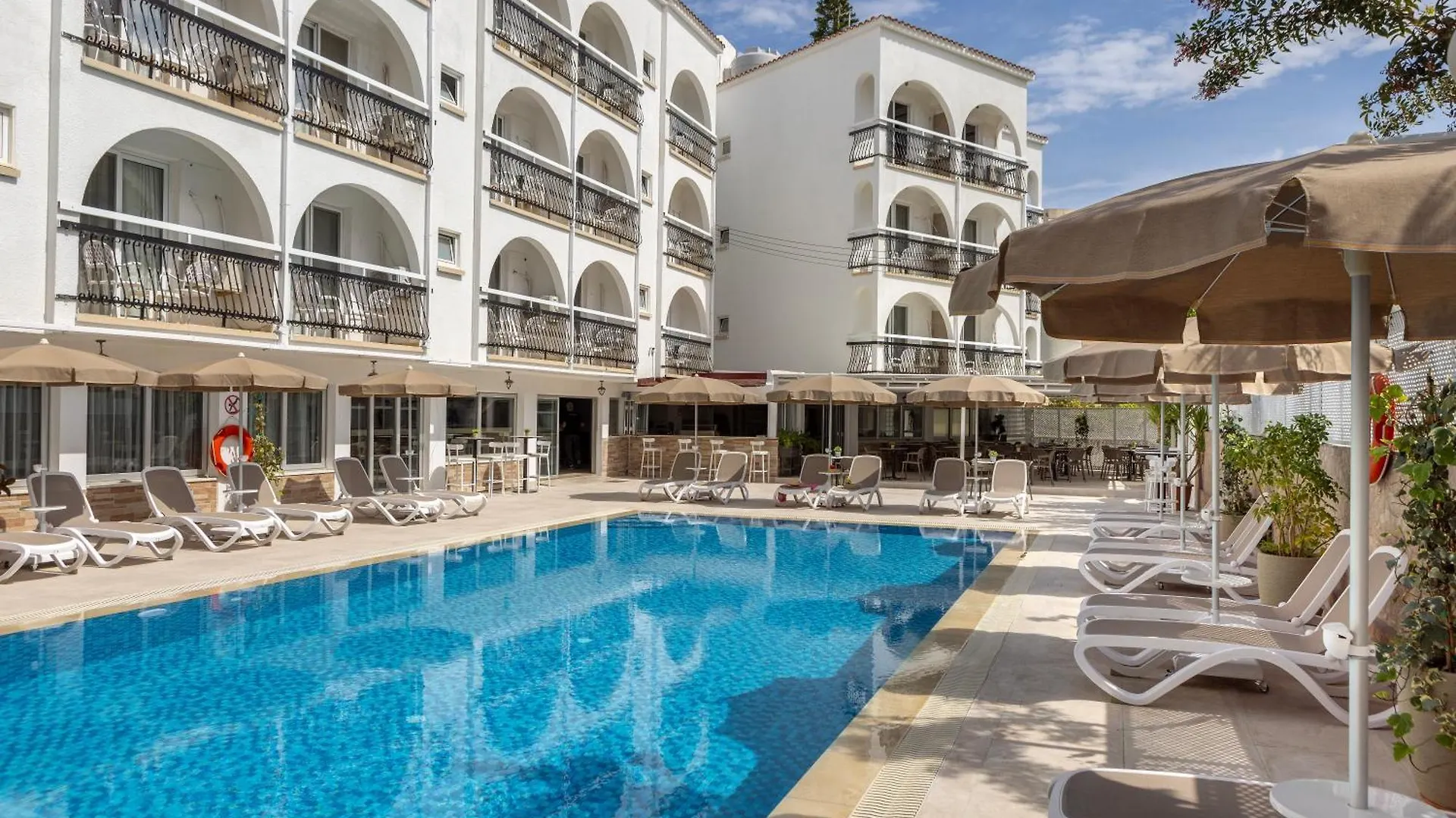 Hotel Cactus Larnaca