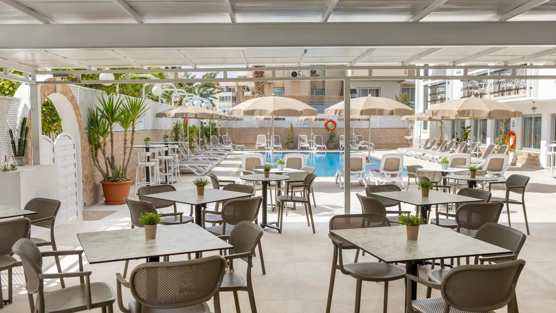Cactus Hotel Larnaca