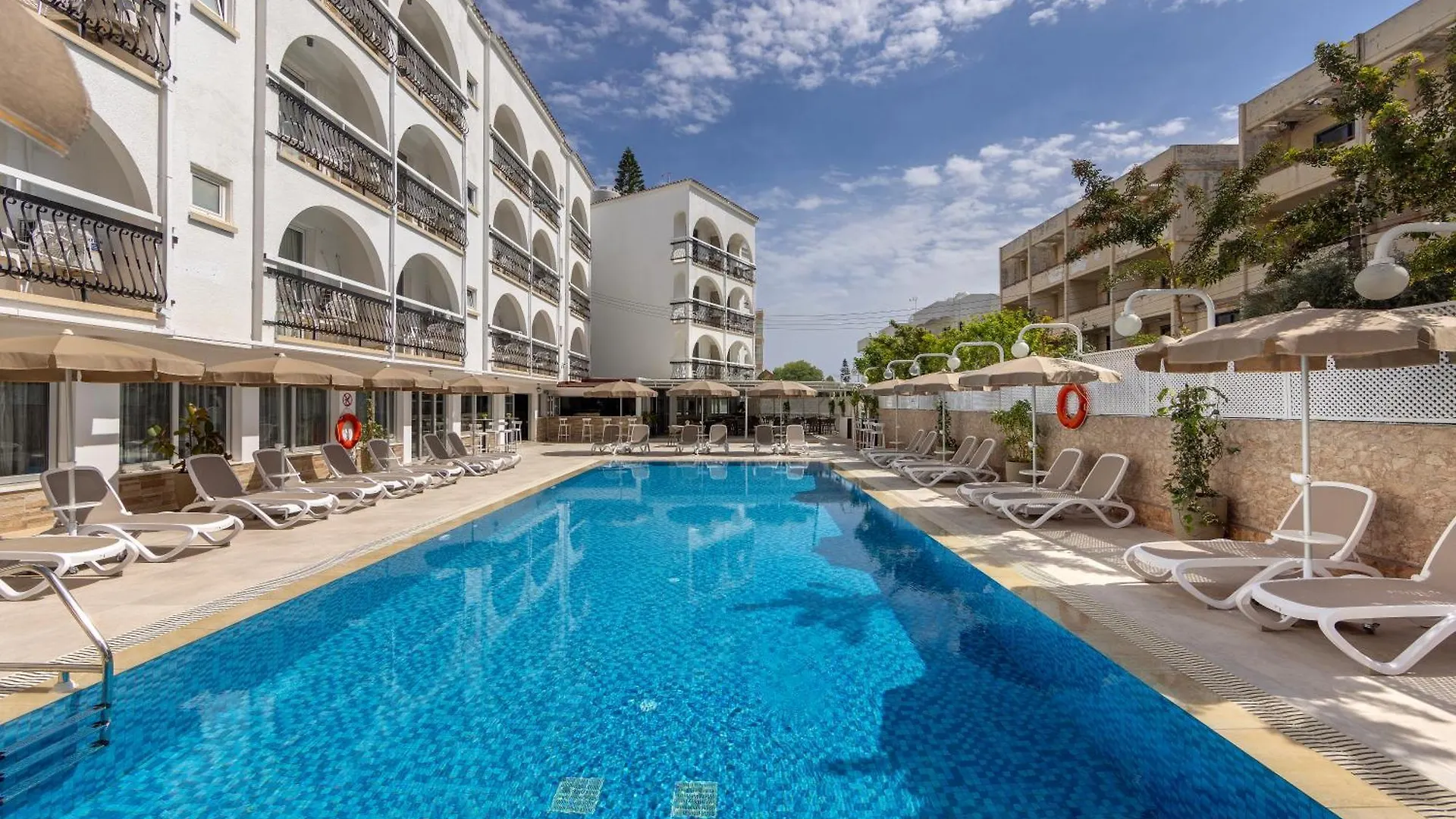 Cactus Hotel Larnaca