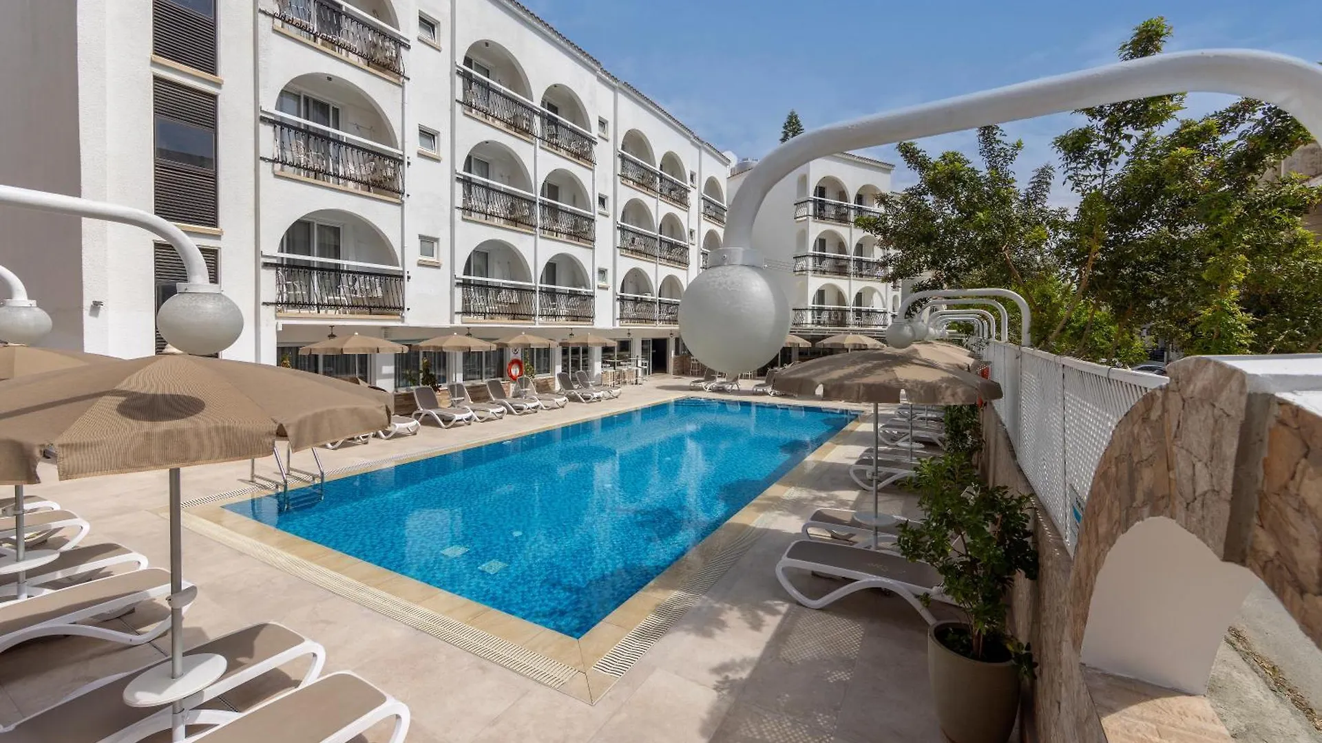 Cactus Hotel Larnaca