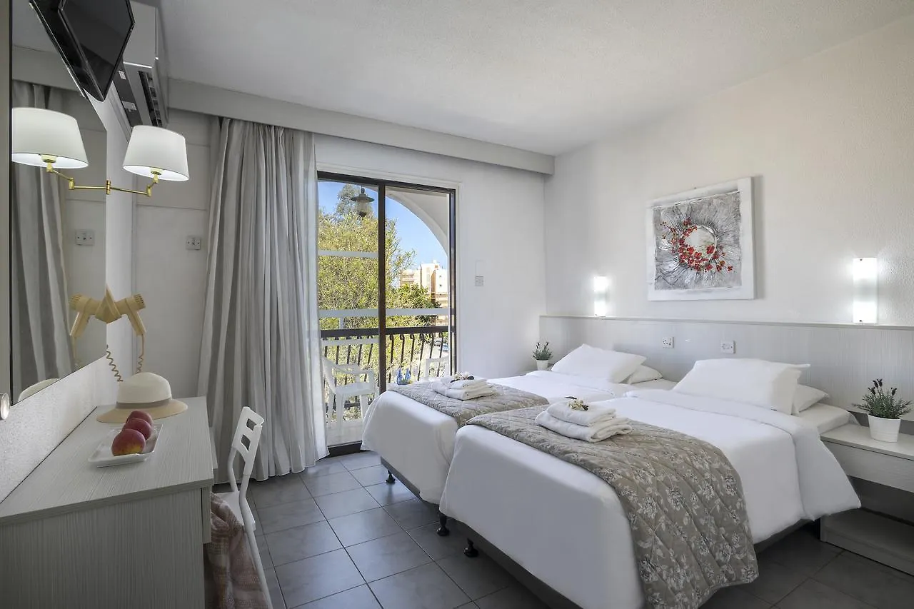 Cactus Hotel Larnaca