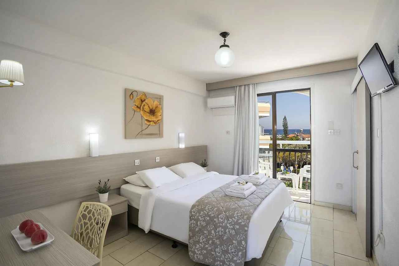 Cactus Hotel Larnaca 2*,  Cyprus